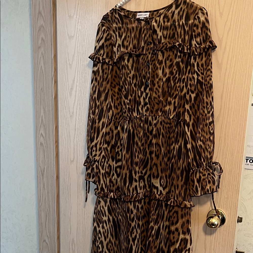 Leopard Print Ruffle Midi Dress - Brown